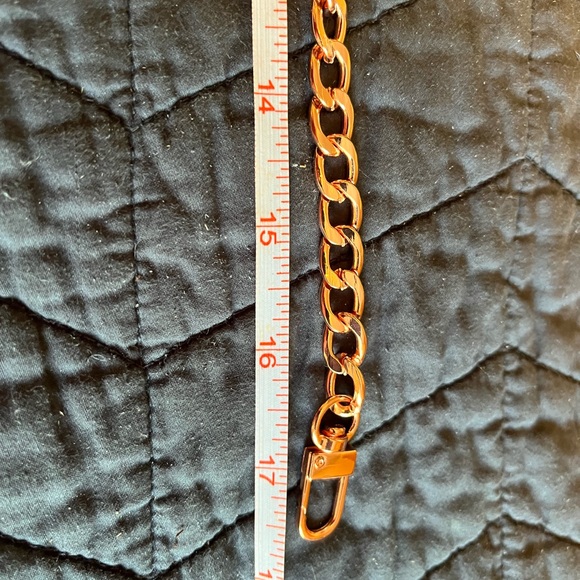 Authentic Louis Vuitton lock # 310.  Comes with 17” Rose gold chain. No key - Picture 11 of 11